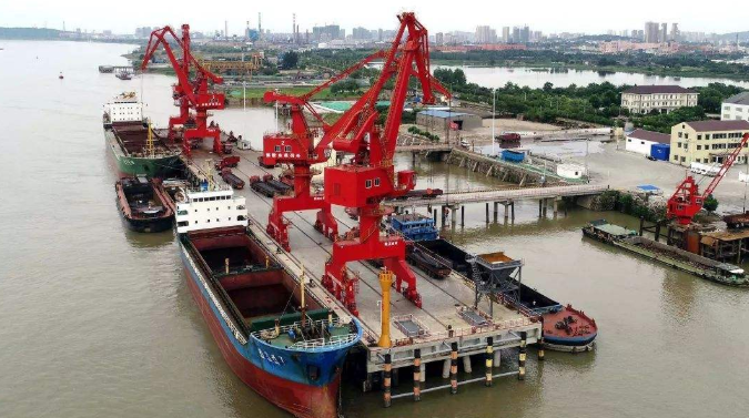 湘乡概述露天料场港口封闭问题的实行方法