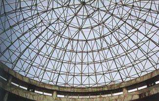 白城铝镁锰板屋面网架在设计时要注意哪些细节